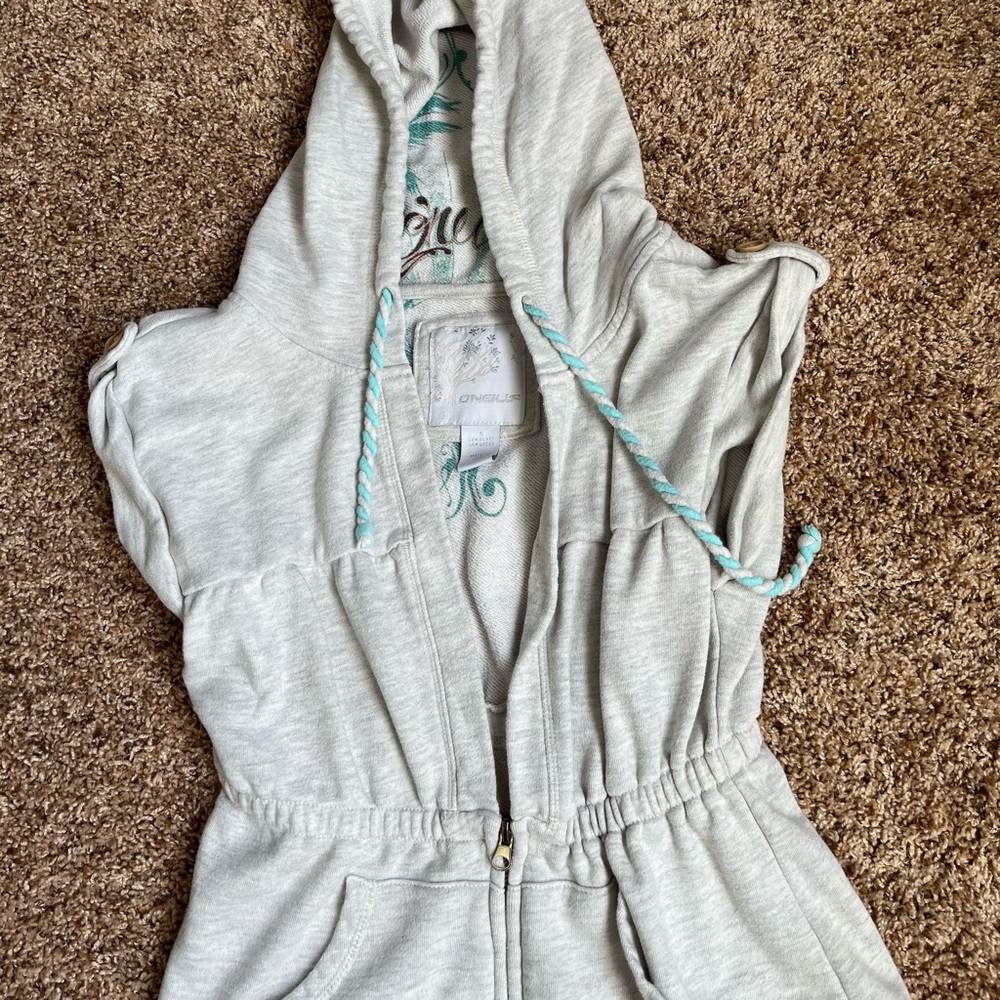 O’Neill short-sleeve hoodie - ladies size S